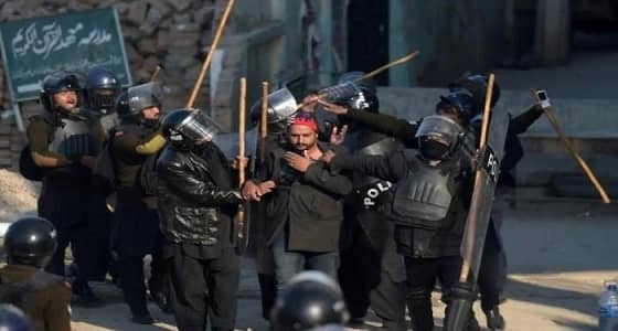 باكستان تستدعي الجيش للسيطرة على أعمال عنف الإسلاميين المتشددين