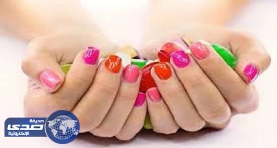 دراسة: طلاء الأظافر يُزيد الوزن