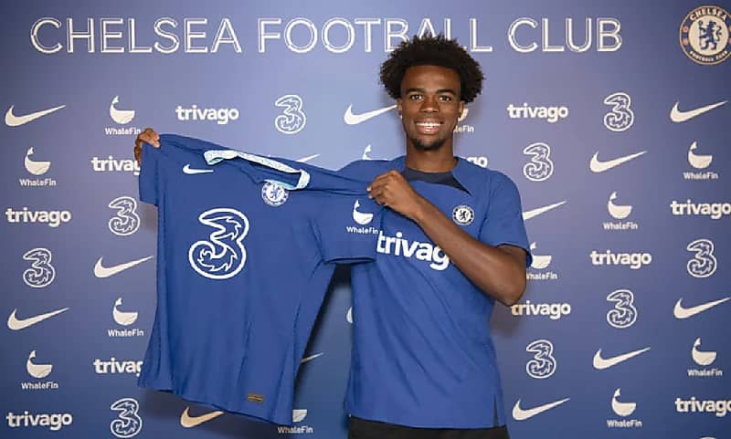 رسمياً .. تشيلسي يعلن تفاصيل تعاقده مع تشوكويميكا