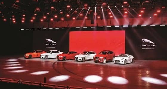 إنطلاق 6 موديلات جديدة من جاجوار بمعرض دبي للسيارات