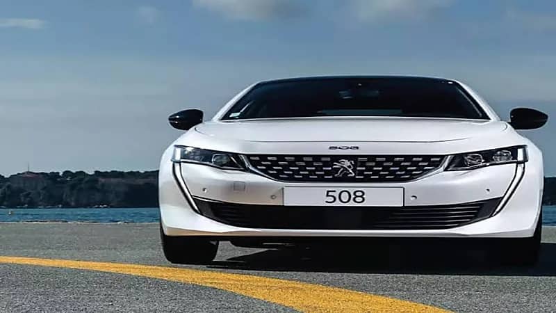 بالصور.. بيجو 508 موديل 2022 تخطف الأنظار في المملكة