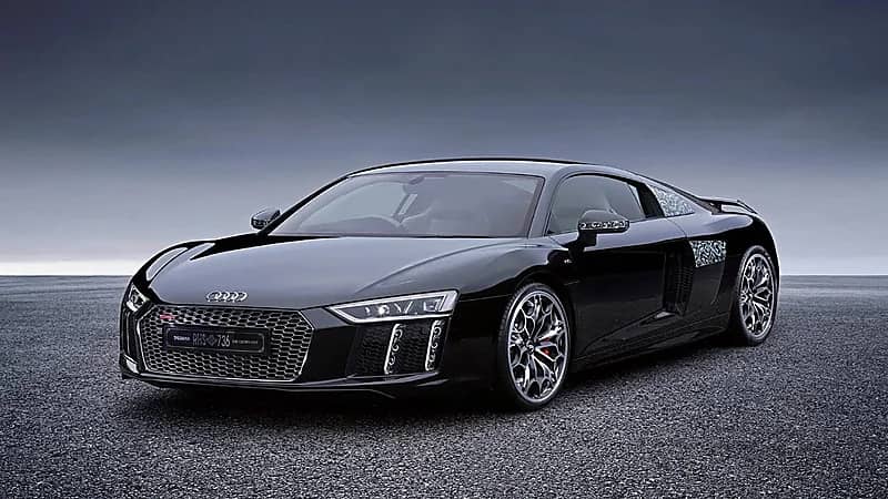 بالصور.. أودي تزيح الستار عن سيارة جديدة بديلة لـ R8
