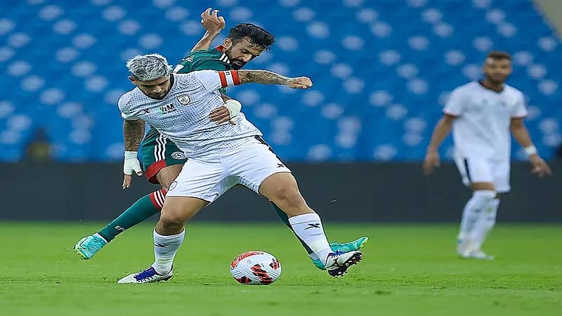 التعادل الإيجابي يخيم على مباراة الشباب والاتفاق 