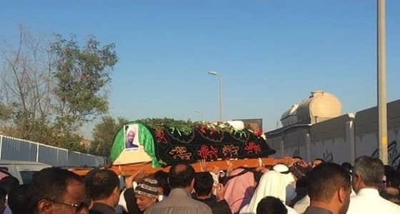 بالصور.. تشييع جثمان الشيخ " الجيراني "