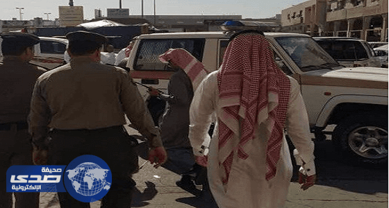 ضبط عمالة مخالفة لنظام السعودة بسوق للخضار في المدينة