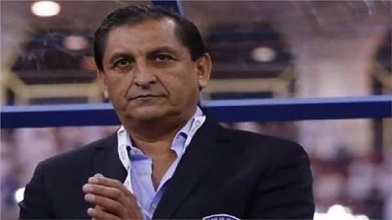 الكشف عن سبب تأخر الهلال في إعلان تعاقده مع المدرب الجديد "دياز"