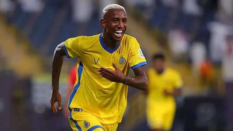 بشكتاش يقدم عرضا لضم تاليسكا