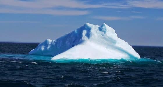 تجمد مياه المحيط الأطلسى قبالة السواحل الأمريكية