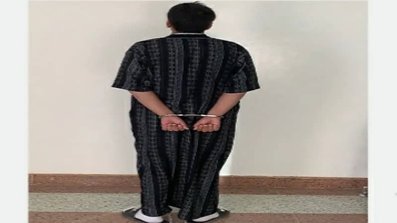 القبض على مواطن ظهر في "فيديو" متباهيًا بتعاطي مواد مخدرة بالحدود الشمالية