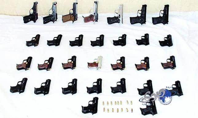 إحباط محاولة تهريب 174 مسدساً بجازان