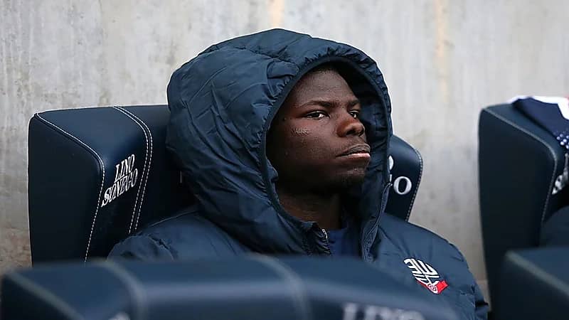 إيقاف يوان زوما عن اللعب مع نادي داجنهام الإنجليزي