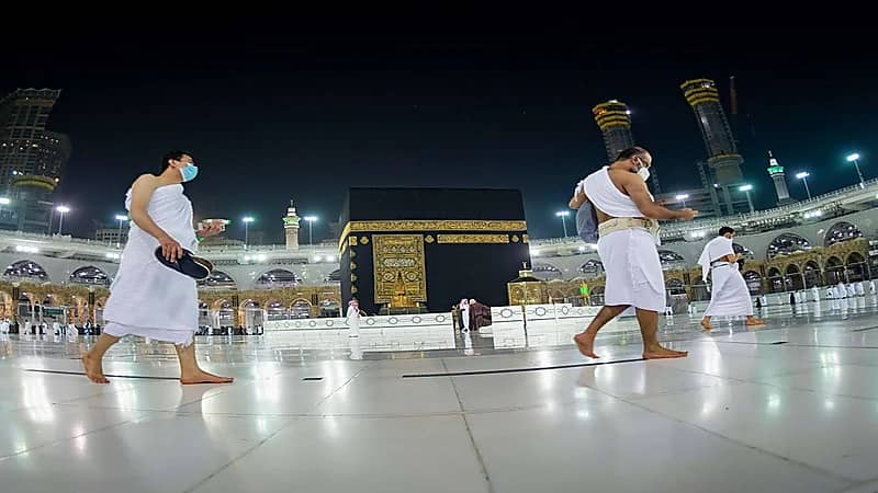 "الحج والعمرة" تكشف عن قيمة التأمين بعد إضافة تغطية مخاطر كورونا