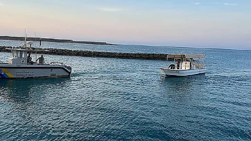 ضبط 4 مقيمين مخالفين لمزاولي الأنشطة البحرية