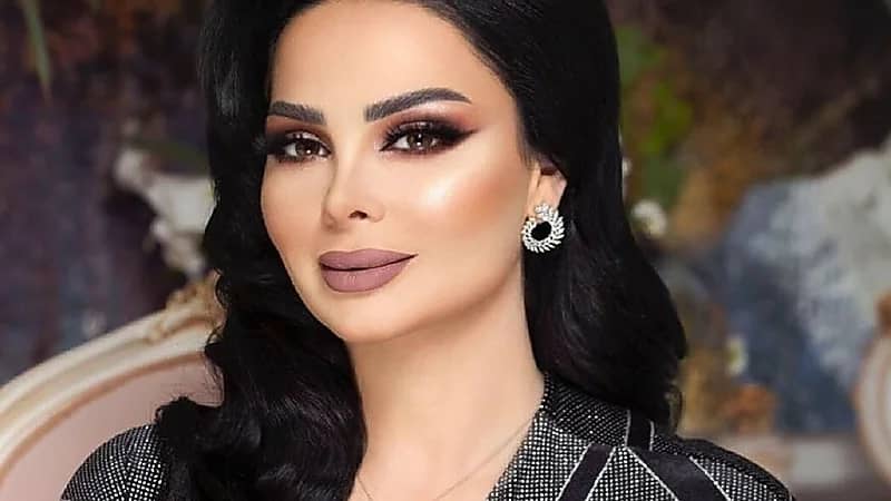 ديانا كرزون تنشر صور لها وهي حامل : "سنحميك من بؤس العالم"