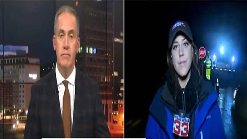 شاهد.. مراسلة تصدمها سيارة على الهواء وتستكمل البث