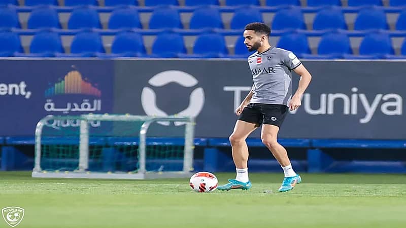 بالصور.. الهلال يختتم تحضيراته الميدانية استعدادا لمواجهة أبها