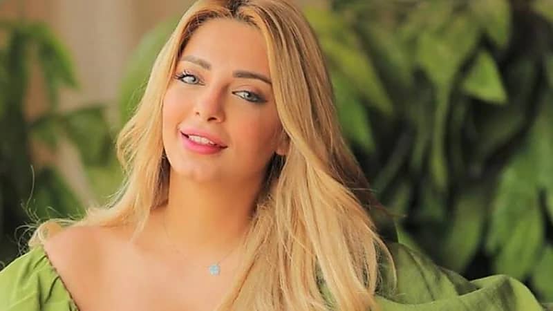 مي حلمي تثير جدلاً راسعًا حول علاقتها العاطفية