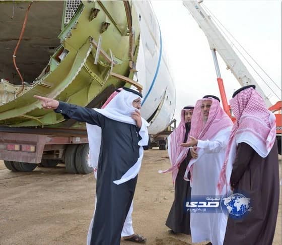 أمين عسير: يطلع على مراحل تركيب طائرة الامانة‎