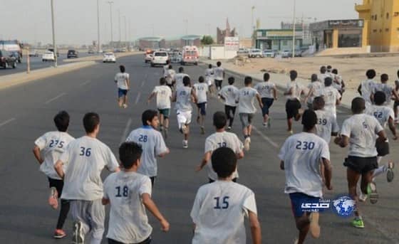 المرور يدعو قائدي المركبات الابتعاد عن مسارات «ماراثون جدة»