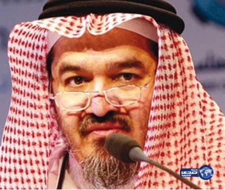 خوجة يشيد بقرار منع التدخين في الملاعب السعودية