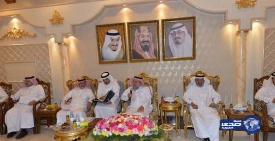 الخليل لرؤساء البلديات : لا عذر لكم في التباطؤ بالرد علي الجهات الرقابة