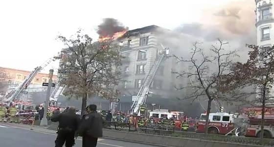 حريق يلتهم مبنى سكنيا في مانهاتن الأمريكية