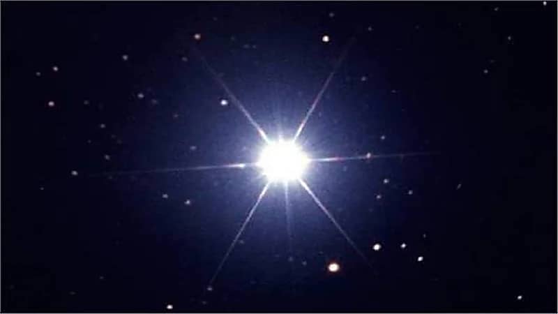 فلكية جدة: ظهور "سهيل" بداية نهاية فصل الصيف