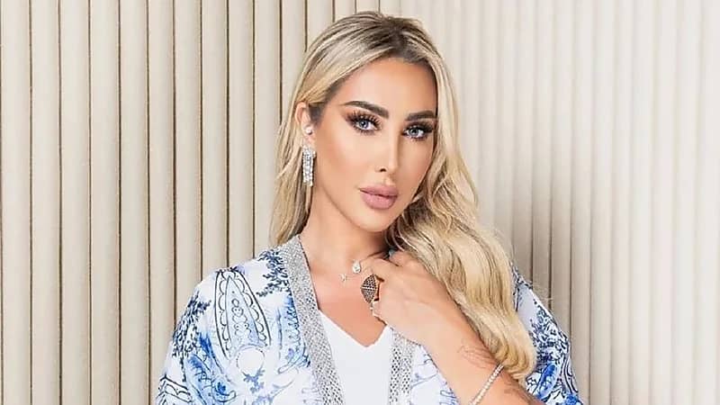 جويل مردينيان: الله لن يحاسبني على ملابسي لأنه خلقنا بدونها!