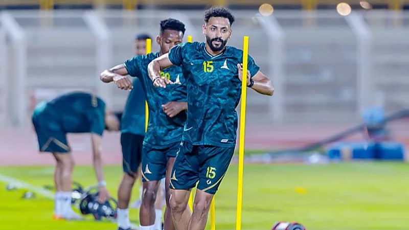 الخليج يرفض استقدام حكام أجانب