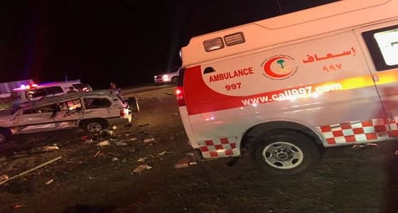 إصابة 15 شخصًا ووفاة اثنين بسيارة عائلية إثر حادث على طريق الهجرة