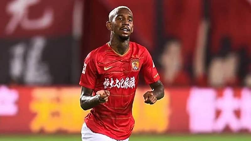 " تاليسكا " يثير حيرة الجماهير بتفاعله مع منشور للنصر