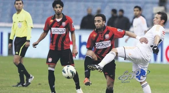 الأهلي المصري يفوز على الوحدة الإماراتي بهدفين نظيفين في البطولة العربية