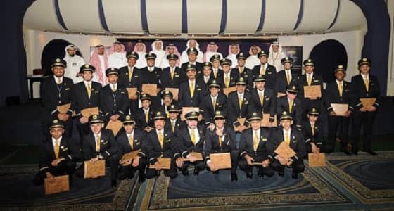 الخطوط السعودية تحتفي بتخريج الدفعة " 34 " لبرنامج المضيفين الجويين