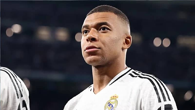 ريال مدريد يستعيد مبابي قبل مواجهة سالزبورغ.. فيديو