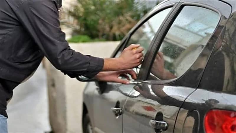 أخطاء تجعل سيارتك أكثر عرضة للسرقة