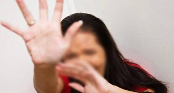 بعد تعرضها للتعنيف الجسدي.. خادمة فلبينية تشرب " الكلور " بجازان