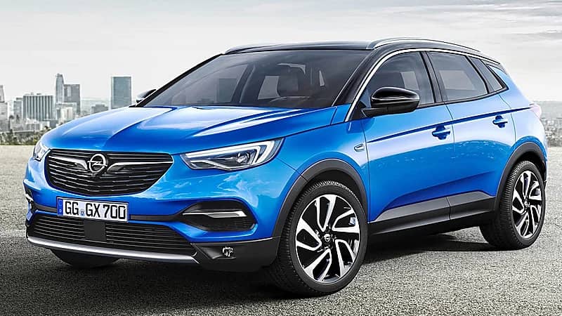 أوبل تكشف عن تصميم سيارة جراند لاند الجديدة