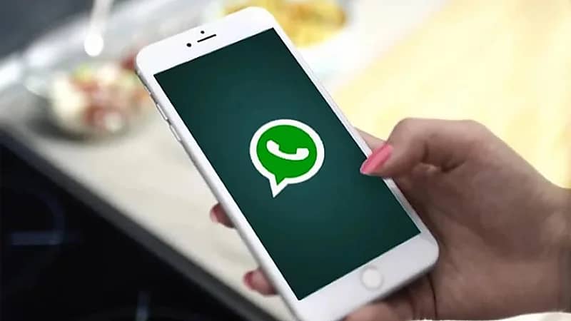 تغريم شاب 5 آلاف درهم بسبب رسالة لفتاة على واتساب