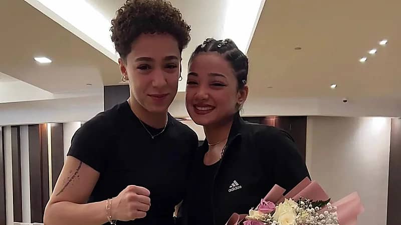 هتان السيف تزور منافستها المصرية للاطمئنان عليها وتهديها باقة من الورود