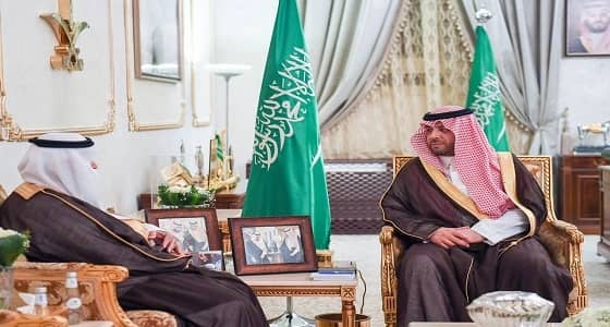 أمير الشمالية يلتقي مدير التعليم بالمنطقة للاطمئنان على سير الاختبارات