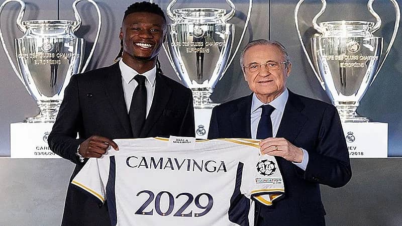 ريال مدريد يمدد عقده مع نجمه الفرنسي حتى 2029