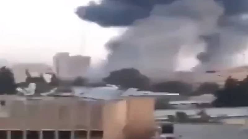 بالفيديو.. لحظة رعب عائلة فلسطينية أثناء قصف برج سكني