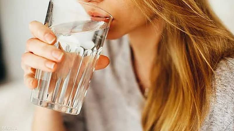النمر: 8 فوائد صحية لشرب الماء خلال الشتاء