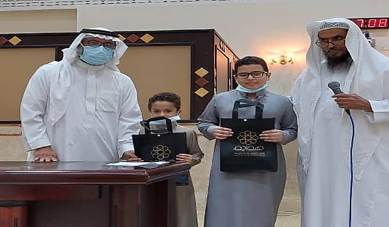 دخول 22 إمرأة الإسلام بالخبر خلال شهر