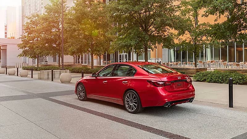 مميزات سيارة انفينيتي Q50 2021