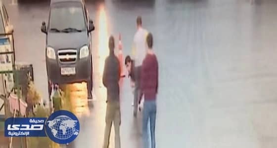 بالفيديو.. زبون يقتل حلاقه بعد “ قصة لم تعجبه ”!