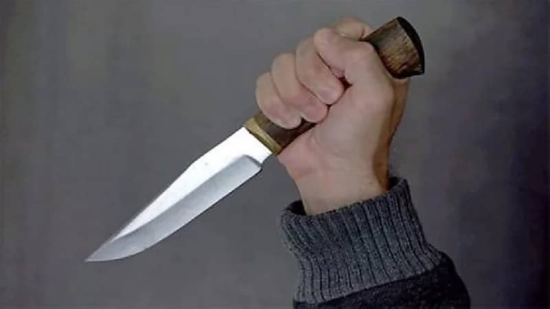 مسنة تقتل زوجها بسبب شاحن آيباد