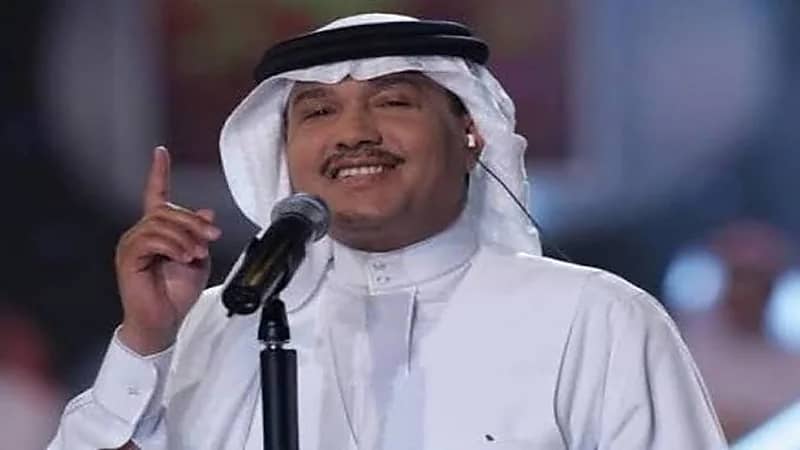 بالفيديو.. فتاة تصرخ بشكل هستيري أثناء مصافحة محمد عبده