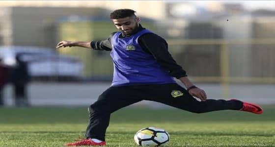 بالصور.. مشاركة عبد الرحمن العبيد في تدريبات " النصر "