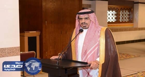 بالصور.. فيصل بن خالد يستقبل منسوبي تعليم عسير بمناسبة يوم المعلم